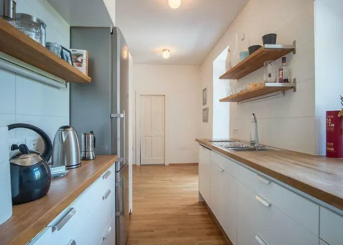 Luxury Central Apartma