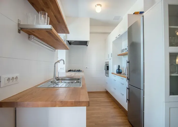 Luxury Central Apartma